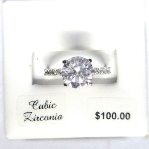 Kohl's Cubic Zirconia Sterling Silver Ring Size 7